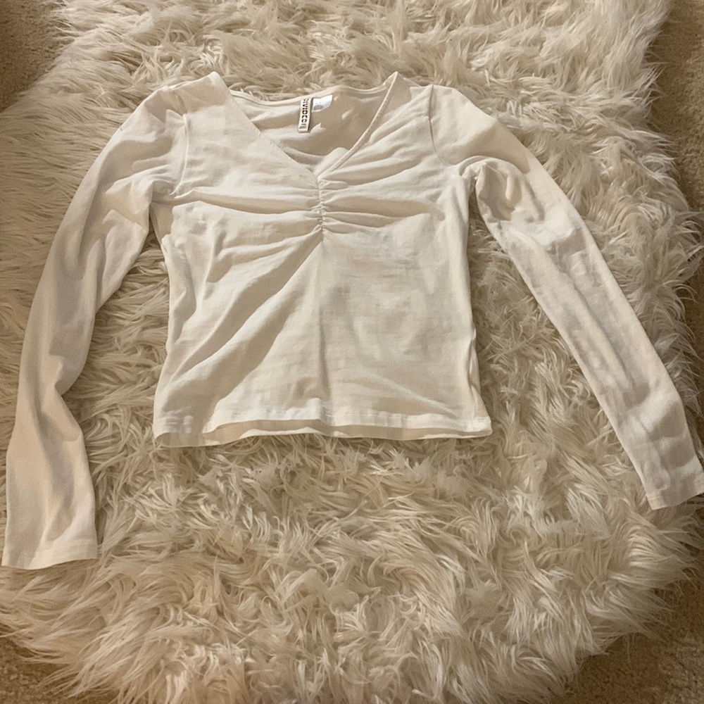 H&M white long sleeve